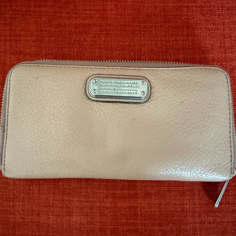 Marc by Marc Jacobs Taupe Wallet